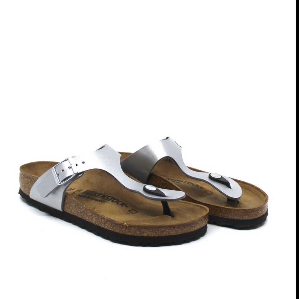 Birkenstock Gizeh sandals